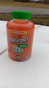 Flintstones Immunity Support + Extra Vitamin C Gummies, 150 gummies.  EXP: 5/25