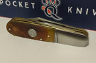 QUEEN POCKET KNIVES BARLOW HUNTING POCKET KNIFE W/ DISPLAY CASE !