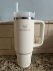 Stanley Tumbler - 30oz (Cream) with Handle And Straw - Preowned