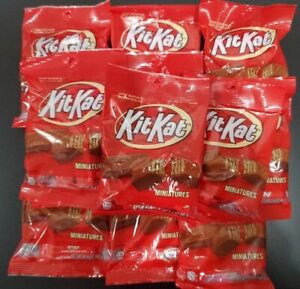 12 BAGS KitKat Mini's Candy Bars 2.4oz Bags Bulk Kit Kat Mini Bite Size