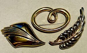 Lot of 3 Pins, Brooches Vintage, Retro Gold Tone, Monet,