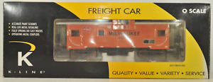 K Line K618-1371 Milwaukee Road Extended Vision Caboose w/ Box