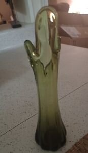 1950s Style 5 Finger Vintage Swung Glass Olive Green Vase 9