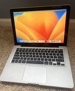 MacBook Pro 13” | Intel i5 2.4 GHz | 240 GB SSD | 6 GB RAM | Ventura | 120