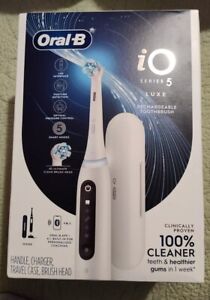 *Read* Oral-B iO Series 5 Luxe Electric Toothbrush White New/Open *NO BRUSH HEAD