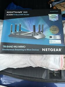NETGEAR NIGHTHAWK X6S TRI-BAND WIFI WIRELESS ROUTER AC3600