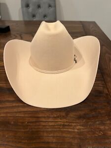 Size 6 3/4 20x atwood cowboy hat. Buckskin color
