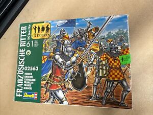 Revell 2563 1/72 Scale 100 Years War French Knights Plastic Figure Set Sealed