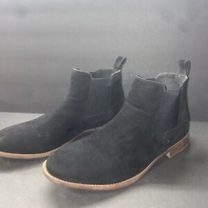 mens black boots Size 12