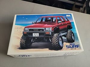 Aoshima 1/24 RV-27 Toyota Hilux Surf 4Runner Lift Up 4wd