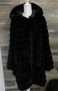 Jones New York Faux Fur Coat Womens Large Black Outerwear Luxurious Heavyweight