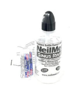 NeilMed Sinus Rinse 1 Squeeze Bottles 8 OZ+2 Packet  Exp date: 04/2028