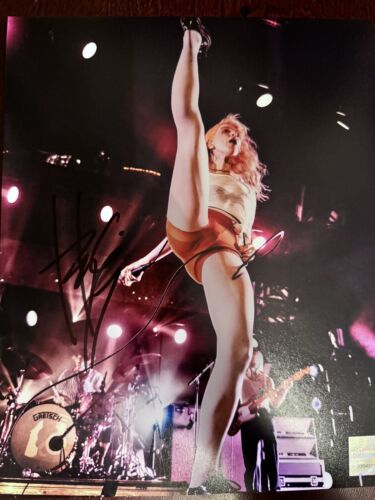 Hayley Williams / Singer Emo Paramore Funny Hat Signed Autograph 8x10 Photo COA