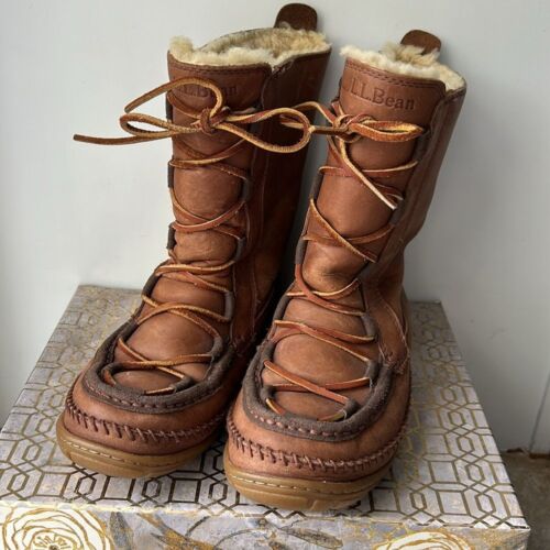 LL Bean Wicked Good Lodge Leather Boot Shearling Lined Chukka Boots Womens sz 9