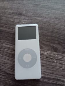 Apple iPod Nano 1st Generation 1 GB White