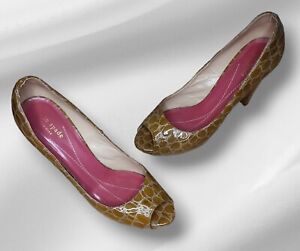 KATE SPADE New York gold yellow snake pattern stiletto heels pumps women sz 10 B