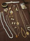Lot 20 Vintage Jewelry items TRIFARI CORO MONET AVON VENDOME BECORA