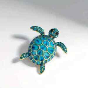 Vintage Rhinestone Turtle Brooch Men Stylish Animal Pin for Any Occasion Blue