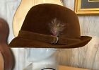 Vintage Men’s Fedora  Hat Dobbs Fifth Ave Mint Condition 7 1/4