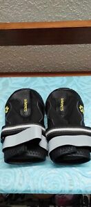 New ListingQumy Pets Dog Shoe Boots for Med Dogs ~ Size 7 ~ Yellow Black/Anti-Slip Sole