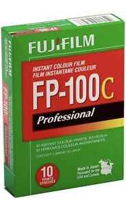 RARE 2015 FUJIFILM FP-100C 3.25 X 4.25 Inches Professional Instant Color Film