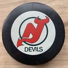 NEW JERSEY DEVILS VINTAGE NHL HOCKEY PUCK INGLASCO APPROVED MADE IN CANADA NJ