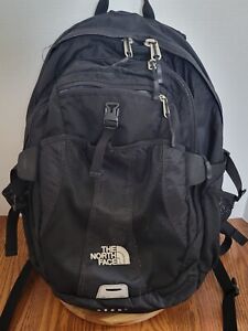 The North Face Recon Backpack Black Padded Laptop Multiple Pockets