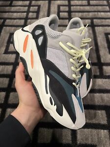 Size 10 adidas Yeezy Boost 700 Wave Runner! Amazing Condition! Trusted! Fast 📦
