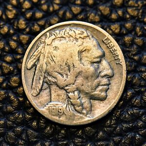 (ITM-5233) 1919-D Buffalo Nickel ~ Fine+ (F / FN) Condition ~ COMBINED SHIPPING!