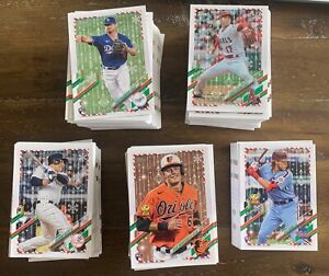 2021 Topps Holiday (Updated 2-28) You Pick! 20% off 2 or more!