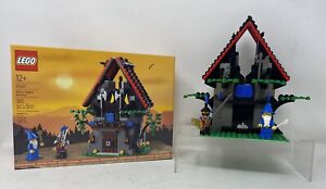 Lego Majisto’s Workshop Vintage 6048 & GWP 40601 Castle Wizards Knights Combo