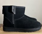UGG CLASSIC MINI BAILEY ZIP 1151230 BLACK SIZE 8 WOMAN'S BOOTS (AUTHENTIC) NEW