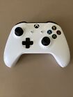 New ListingMicrosoft 1708 Xbox One Controller - White
