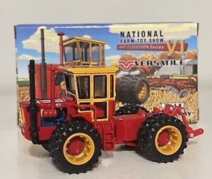 1/64 Versatile 125 4wd Tractor With Cab, 2023 National Farm Toy Show