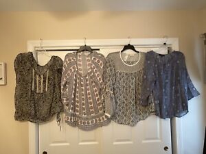 Lot Of (4) Womens Plus Size 1X ANA/Fred David/Mello Day/Fever  Top/Blouses