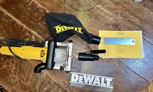 DEWALT DW682 Biscuit/Plate Joiner with Metal Case Excellent Condition! Manual