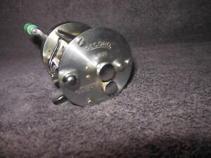 Vintage Abu Record No 1600 Model C Bait Casting Reel Sweden Made EUC Collectible