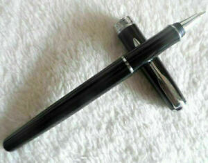Excellent Parker Sonnet Series Bright Black White Clip 0.5mm Nib Rollerball Pen