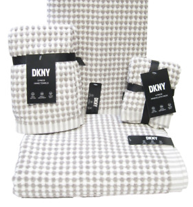 8 PC Set DKNY 2 Bath Towels 2 Hand Towels 4 Wash Cloths Grey & White Monet Tile