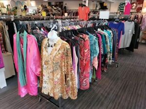 Lot of 100 Premium Mixed Womens Clothes Bulk Wholesale Resale Consignment