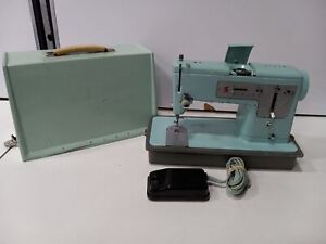 Vintage Singer 338 Portable Sewing Machine In Case