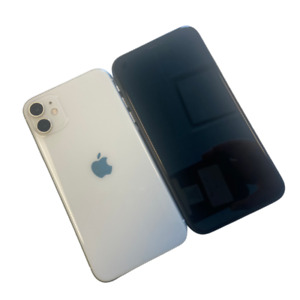 Apple iPhone 11 64GB 128GB Unlocked Verizon At&t White - Mint Condition