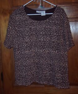 East 5Th Women's 2X Pullover S/S Animal Print Top Shirt Stretchy Textured  GUC
