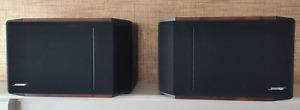 Bose 301 Series IV Direct/Reflecting Speakers (Pair) Black Left and Right