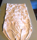 WHOLESALE LOT 1326 EIGHT PAIR SIZE MED LADIES AUDEN HIPSTER PANTIES NEW W/TAGS