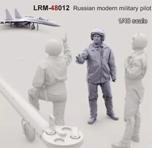1/48 Scale Resin Figures Model Russian Pilot Modern Aircraft  1 Man Unpainted