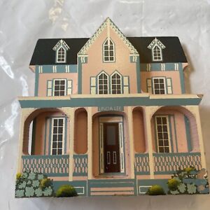 Shelia's Collectibles Linda Lee House Cape May New Jersey Wood Shelf Sitter She1