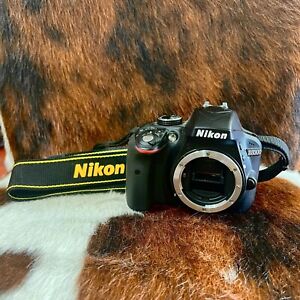 Nikon D D3300 24.2MP Digital SLR Camera - Black (Body) ONLY 803 Shutter Count!
