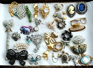 ESTATE Costume Jewelry PINS Brooches 31 Pieces! Lot BK