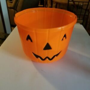 Vintage Carolina Enterprises Orange Pumpkin Jack-o-lantern Plastic Candy Bucket